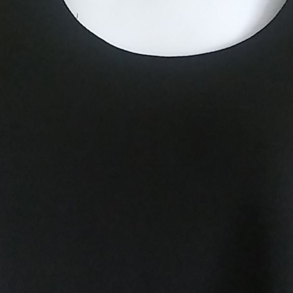 Top - Picture 2 of 4